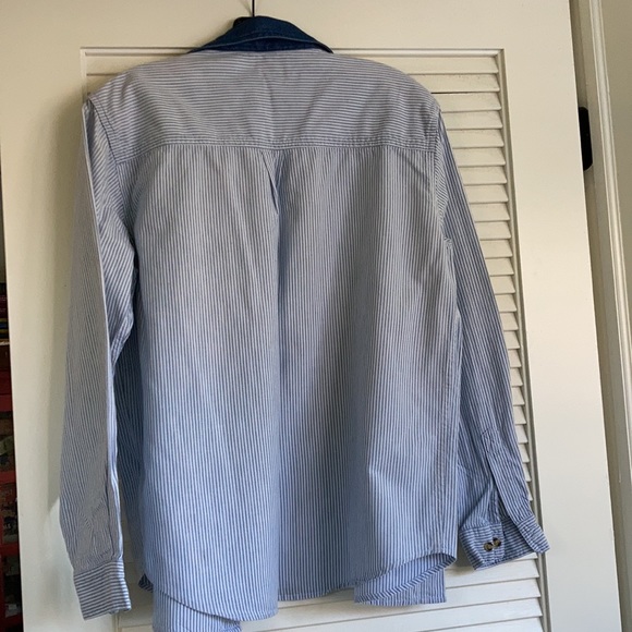 CabinCreek Women’s Holiday Button Down Shirt - L - Picture 6 of 7